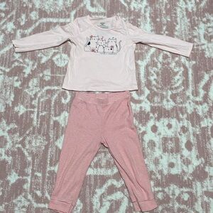 🧡 3 For $12 Bundle Sale 🧡 Carters Matching set,